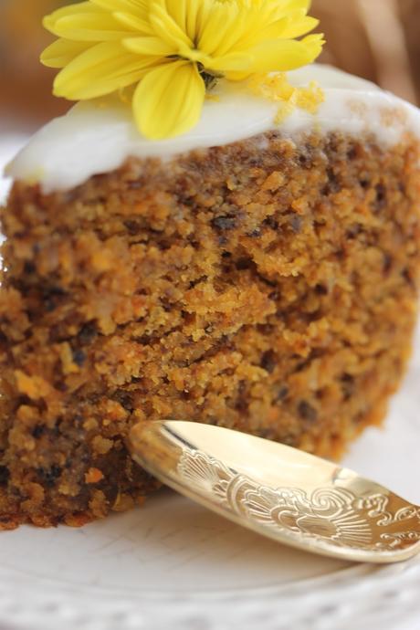 Carrot cake Donna Hay