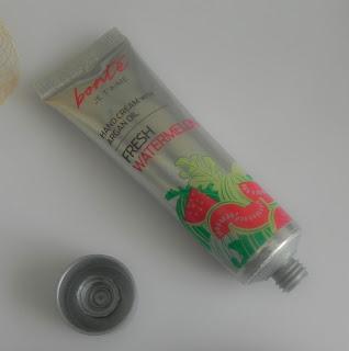 Compras de reposición para empezar el curso (Garnier, Bonté, Cils)