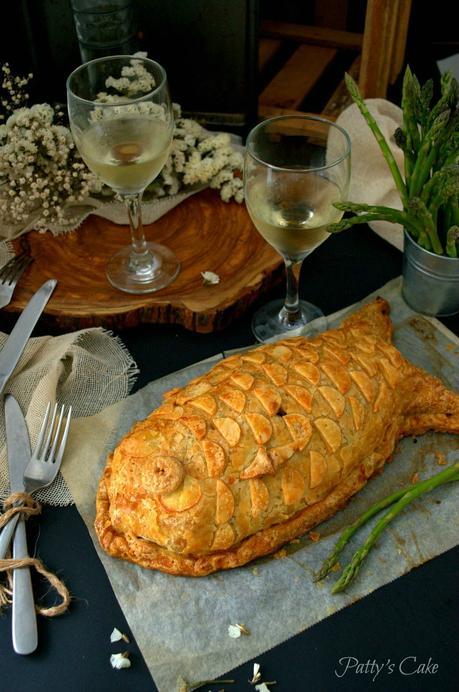 Kulibiak o pastel ruso de salmón, una forma diferente de pescado al horno