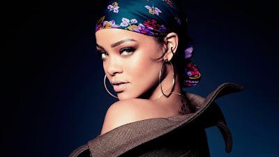 Rihanna  de fiesta con un actor de Hollywood