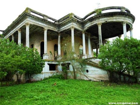 pla-005-palacio-abandonado-de-piria-en-argentina-4