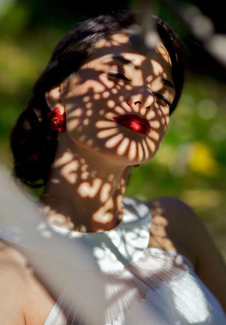 creative-hard-shadow-photography-43-57e27cd9a7b3e__700