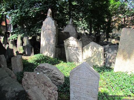 Praga; el Barrio Josefov y el Cementerio Judío