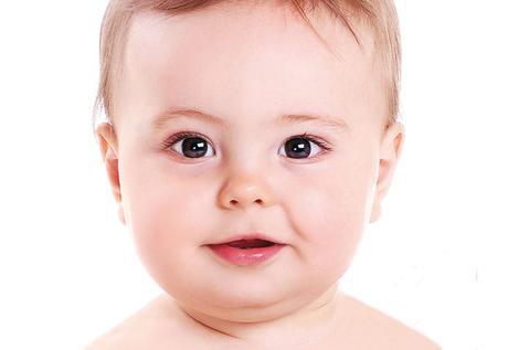 Otostick un corrector para las orejas del bebé Otostick un corrector para las orejas del bebé