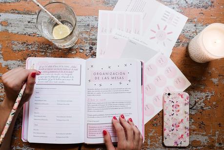 agenda de bodas por Bodas de cuento www.bodasdecuento.com