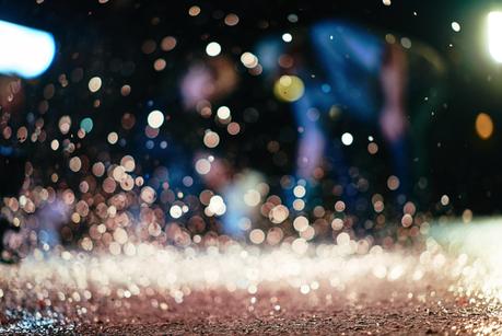 Sony llena un casino abandonado con 4.000 globos y 1.500kg de purpurina en este bonito anuncio