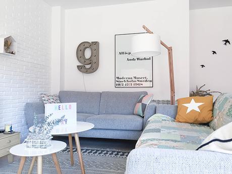 El salón de Esther en Barcelona (ESTORETA PARA LOS AMIGOS)