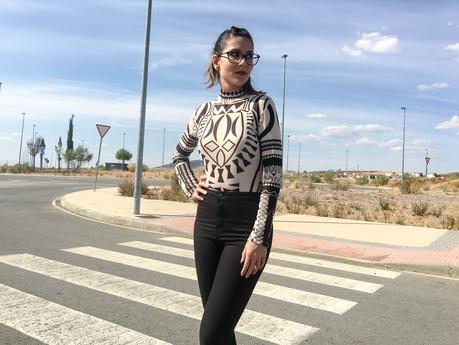 GEOMETRICAL BODYSUIT GEOMETRICAL BODYSUIT