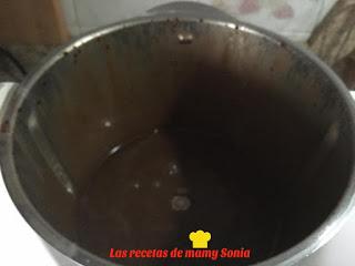 TARTA TRES CHOCOLATES SIN AZÚCAR EN THERMOMIX