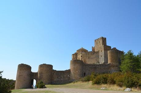 Cuaderno de Viaje. Castillo de Loarre. Colegiata de Bolea.