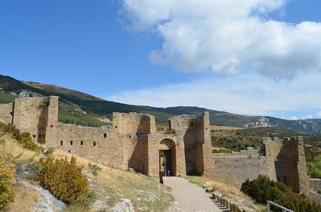 Cuaderno de Viaje. Castillo de Loarre. Colegiata de Bolea.