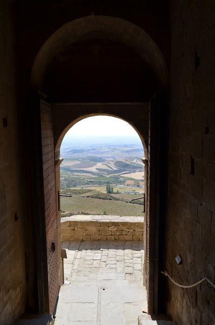 Cuaderno de Viaje. Castillo de Loarre. Colegiata de Bolea.