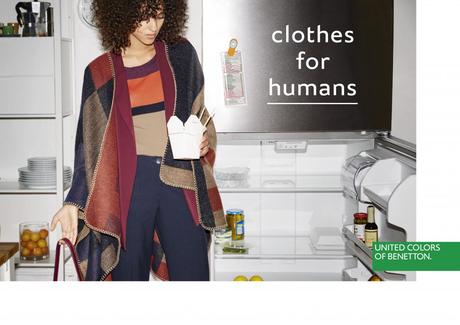 Benetton dice que hace “ropa para humanos” en su nueva campaña