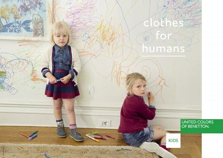 Benetton dice que hace “ropa para humanos” en su nueva campaña