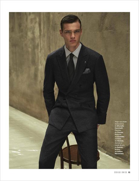 Filip Hrivnak, Hunter & Gatti, Codigo Unico, cover, model, Suits and Shirts, Beatriz Tarrega, Dior Hommme, Boss Tailored, Ermenegildo Zegna, Hermes, Salvatore Ferragamo, Brunello Cucinelli, menswear, moda hombre,