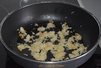 Entrecot de ternera cocinado con espárragos verdes y vinagre balsámico