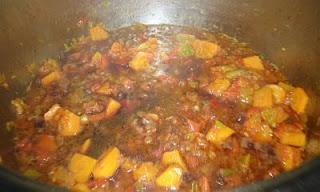 Papas Guisadas con Albóndigas