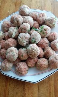 Papas Guisadas con Albóndigas