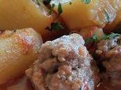 Papas Guisadas Albóndigas