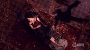 Eva Green está poseída por un demonio. Literalmente.