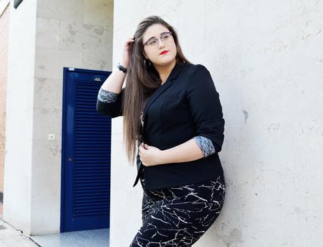 OOTD ~ It Ends with Us ~ Falda & Body - Plus size Girl