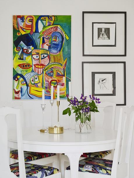 un salón nórdico con un estilo muy personal un salón nórdico con un estilo muy personal