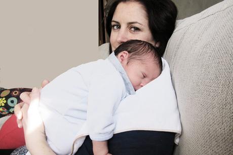 5 recomendaciones para ayudar a calmar a tu bebé con cólicos