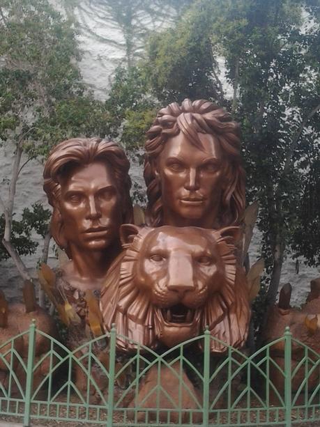 En cuanto les dieron un zarpazo de verdad se les quitaron las ganas de actuar.