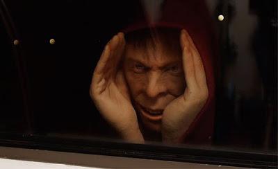 Esta decoración de #Halloween fue removida de las tiendas por dar mucho miedo (FOTOS Y VIDEO)