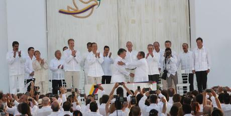 Yo soñé con aviones, que nublaban el día…