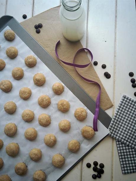 mini galletitas con chip | two bites one chip cookies | #cookiesandkindness