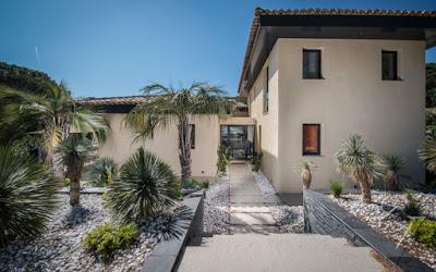 Accesos Estilo Rustico