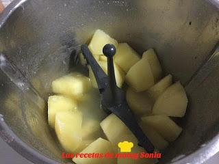 PURÉ DE PATATAS SIN LECHE, NI MANTEQUILLA EN THERMOMIX