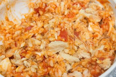 Arroz fit expres en Thermomix con tomate, atún y huevo