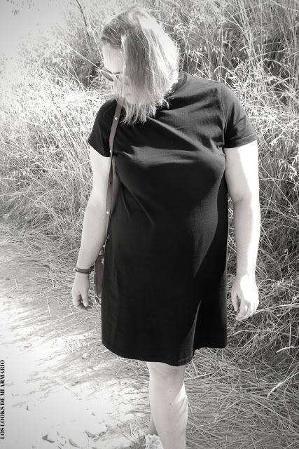 http://www.loslooksdemiarmario.com/2016/10/mi-nuevo-lbd-look-curvy.html