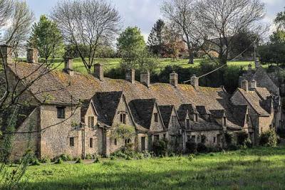 RESEÑA: Lolly Willowes.