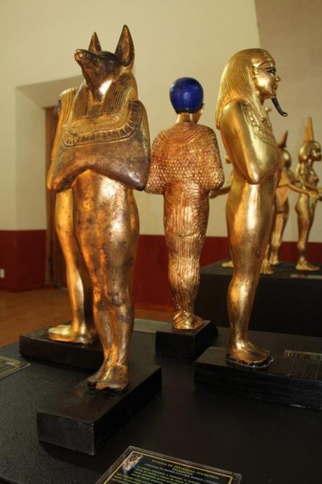 “Tutankamón, la tumba, el oro y la maldición” exposición cultural de gran impacto