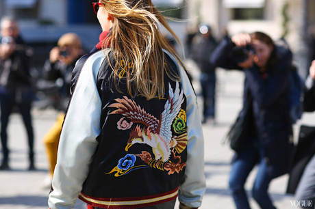 Otras formas de usar una bomber jacket