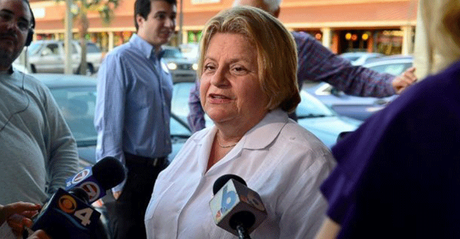 ILEANA ROS PIDE A TRUMP QUE SE RETIRE COMO CANDIDATO PRESIDENCIAL La representante republicana de la Florida, Ileana Ros-Lehtinen (ABC)