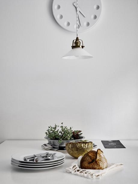 Lámparas colgantes sobre la encimera iluminación cocinas cocinas sin muebles superiores cocinas pequeñas cocinas nórdicas cocinas modernas blog decoración nórdica 