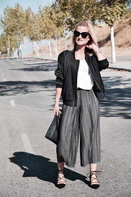 pantalones-plisado-culotte-bomber-otoño-look-outfit