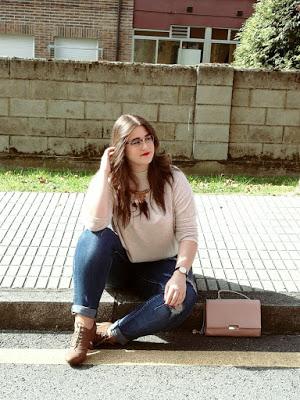 Outfit of the day ~ Jeans rotos & CorazonXL