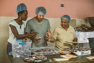 Crucero comunitario llega a Pto Pta