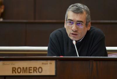 Quieren sacarle las armas a los policías en manifestaciones