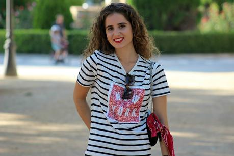 Camiseta estampado reversible