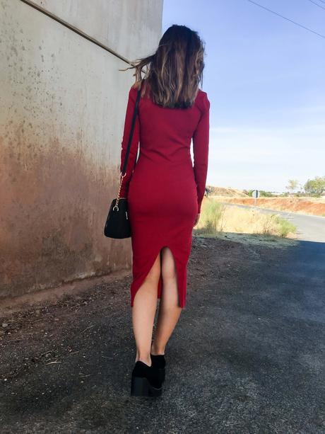 MIDI DRESS