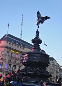 piccadilly-circus