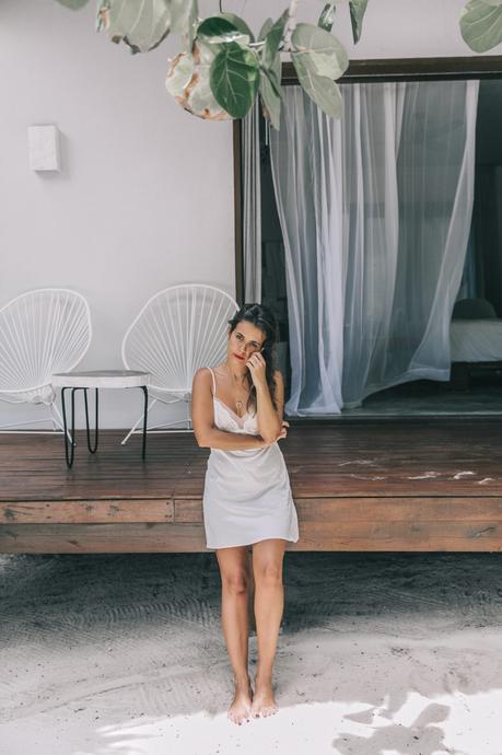 slip_dress-sanara_tulum-beach-mexico-outfit-collage_vintage-92