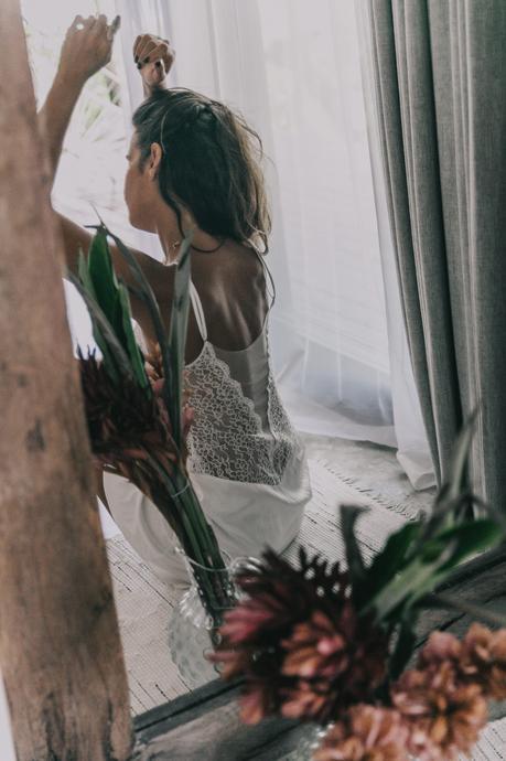 slip_dress-sanara_tulum-beach-mexico-outfit-collage_vintage-145