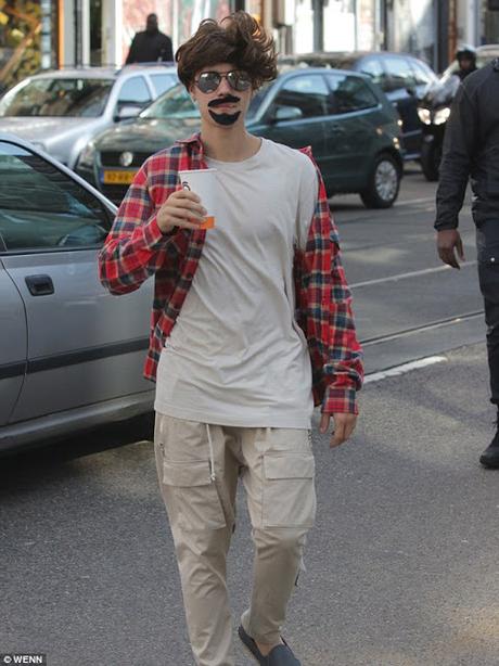 El Ridiculo #disfraz que usó Justin Bieber para despistar a sus #Fans (FOTOS)